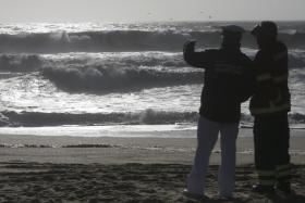 SUSPENSAS BUSCAS PARA ENCONTRAR JOVENS DESPARECIDOS EM PRAIA DE ESPINHO