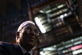 ANTÓNIO COSTA DISTINGUIDO COM O TÍTULO DE VISITANTE ILUSTRE DE BUENOS AIRES