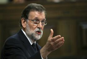 RAJOY ACUSA PODEMOS DE QUERER DAR ESPETÁCULO COM MOÇÃO DE CENSURA SEM SUCESSO