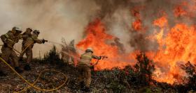 MAIS DE 1.600 BOMBEIROS EM COMBATE AOS CINCO PRINCIPAIS INCÊNDIOS PELAS 15:50