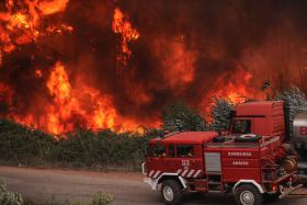 INCÊNDIOS: IC8 VOLTA A SER CORTADO NA ZONA DE ALVAIÁZERE – GNR