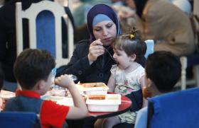 REFUGIADOS SÍRIOS NA TURQUIA JÁ SÃO MAIS DE TRÊS MILHÕES