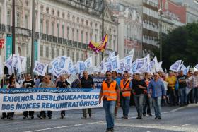 PROTESTO DA PSP TERMINOU NO MINISTÉRIO DAS FINANÇAS A PEDIR SOLUÇÕES FINANCEIRAS