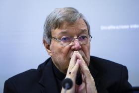 CARDEAL GEORGE PELL DIZ QUE ESTÁ INOCENTE E QUE VAI COMPARECER EM TRIBUNAL
