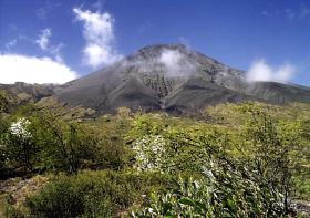 CABO VERDE CANDIDATA ILHAS DO MAIO E FOGO A RESERVAS MUNDIAIS DA BIOSFERA