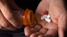 CANADÁ PAGA MAIS POR MEDICAMENTOS PRESCRITOS DO QUE A MAIORIA DOS OUTROS PAÍSES RICOS
