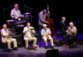 WOODY ALLEN VOLTA HOJE A PORTUGAL PARA CONCERTO NO COLISEU DE LISBOA