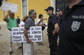 DEPUTADOS APROVAM SOLUÇÃO PARA LESADOS DO PAPEL COMERCIAL DO BES