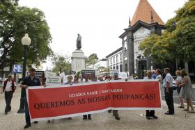 ANTÓNIO COSTA DIZ QUE LESADOS DO BANIF CONFIARAM NUM SISTEMA QUE OS ALDRABOU