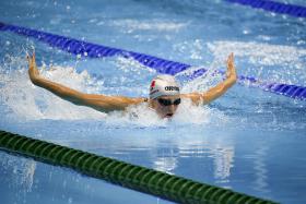 DIANA DURÃES E VICTORIA KAMINSKAYA FALHAM FINAIS DOS MUNDIAIS DE NATAÇÃO