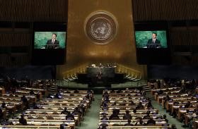 MAIS DE 120 PAÍSES APROVAM NA ONU PRIMEIRO TRATADO QUE PROÍBE ARMAS NUCLEARES