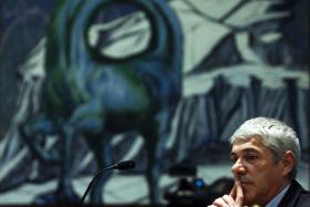 OPERAÇÃO MARQUÊS: SÓCRATES DIZ À IMPRENSA ESTRANGEIRA QUE DIREITA QUIS IMPEDIR A SUA CANDIDATURA A BELÉM