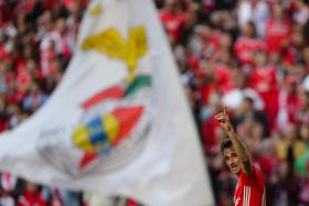 YOUNG BOYS GOLEIA BENFICA APÓS REVIRAVOLTA