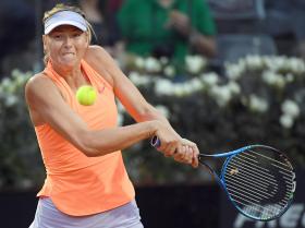 AMOR AO TÉNIS DE SHARAPOVA “NÃO DIMINUIU COM SUSPENSÃO E LESÃO”