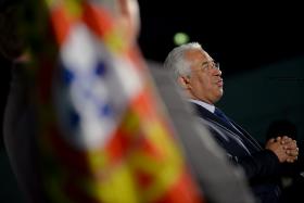 PRIMEIRO-MINISTRO NO GOZO DE UMA SEMANA DE FÉRIAS MAS “SEMPRE DISPONÍVEL” – GOVERNO
