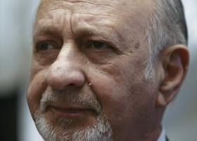 ÓBITO/MEDINA CARREIRA: “PORTUGAL PERDEU HOMEM CORAJOSO E DE PENSAMENTO LIVRE” – PR