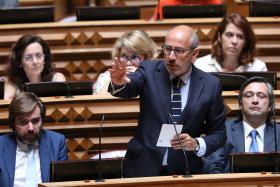 PS E CDS COM TEXTO COMUM PARA LEI SOBRE ACESSO DAS “SECRETAS” A METADADOS