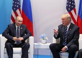 TRUMP DIZ NO INÍCIO DE ENCONTRO COM PUTIN ESPERAR “COISAS MUITO POSITIVAS” PARA EUA E RÚSSIA