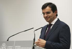 MINISTRO DA SAÚDE GARANTE QUE DOENTES QUE PRECISAM TÊM TRATAMENTO PARA HEPATITE C