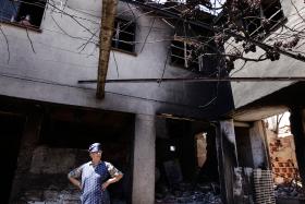 UM MÊS DEPOIS, COMEÇAM OS PASSOS NA RECONSTRUÇÃO DAS CASAS EM PEDRÓGÃO GRANDE