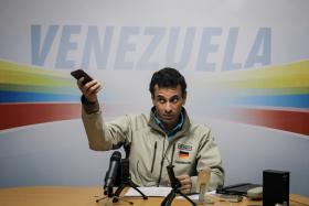 VENEZUELA: GRUPO PARAMILITAR MATA PELO MENOS UMA PESSOA A OESTE DE CARACAS