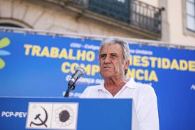 PCP DIZ QUE “É TEMPO DE INVERTER” POLÍTICA DA MONOCULTURA DE EUCALIPTO NAS FLORESTAS