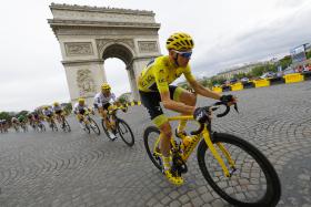 BRITÂNICO CHRIS FROOME CONFIRMA CONQUISTA DA QUARTA VOLTA A FRANÇA