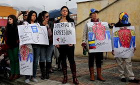 PSOE DIZ QUE “FUGA EM FRENTE DE MADURO” LEVA PAÍS “PARA O PRECIPÍCIO”