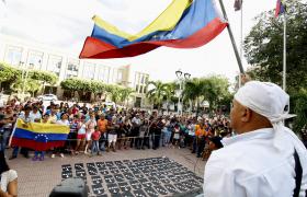 VENEZUELA: OPOSIÇÃO APELA AO BLOQUEIO DAS RUAS PARA REDUZIR PARTICIPAÇÃO NAS ELEIÇÕES