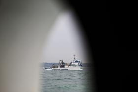 PESQUEIRO PORTUGUÊS APRESADO EM FRANÇA POR PESCA DE ESPÉCIES PROTEGIDAS