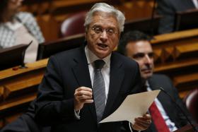 PSD DIZ QUE “NÃO PODE ESTAR MAIS DE ACORDO” COM PR SOBRE “EXCESSO” EM DIPLOMA DA CARRIS