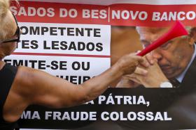 EMIGRANTES LESADOS DO BES VOLTAM A PROTESTAR EM LISBOA