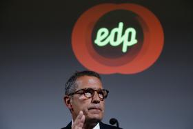 ANTÓNIO MEXIA VENDEU TODAS AS AÇÕES QUE TINHA DA EDP RENOVÁVEIS NA OPA