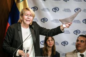 VENEZUELA VAI PEDIR À INTERPOL DETENÇÃO DA EX-PGR LUÍSA ORTEGA DÍAZ E DO MARIDO DESTA