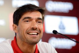 ABEL FERREIRA DIZ QUE SPORTING DE BRAGA A JOGARÁ “OLHOS NOS OLHOS” NA LUZ