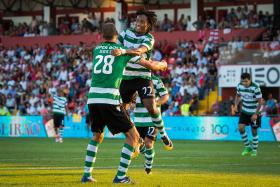SPORTING VENCE NA VILA DAS AVES NO JOGO INAUGURAL DA I LIGA DE FUTEBOL