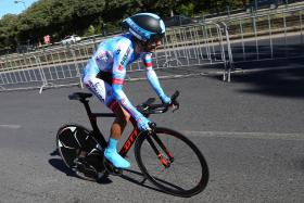 VOLTA A PORTUGAL: EDGAR PINTO COM TRAUMATISMO CRANIOFACIAL