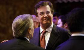 FBI FEZ BUSCAS NA RESIDÊNCIA DO EX-DIRETOR DE CAMPANHA DE TRUMP, PAUL MANAFORT