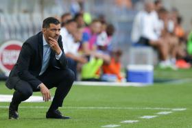 SÉRGIO CONCEIÇÃO GARANTE QUE A “FASQUIA ESTÁ ELEVADA” PARA ENCARAR JOGOS