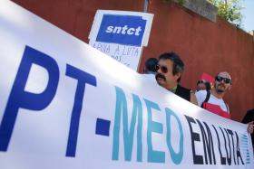 TRABALHADORES DA PT/MEO VOLTAM A CONCENTRAR-SE JUNTO CONSELHO DE MINISTROS CONTRA TRANSFERÊNCIAS