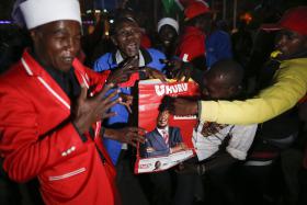 PRESIDENTE QUENIANO UHURU KENYATTA REELEITO – COMISSÃO ELEITORAL