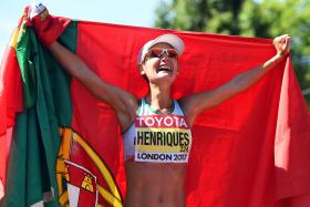 INÊS HENRIQUES DIZ QUE OURO E RECORDE MUNDIAL RESULTAM DE 25 ANOS DE TRABALHO