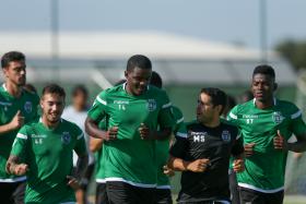 WILLIAM CARVALHO, LESIONADO, É A PRINCIPAL BAIXA PARA A DESLOCAÇÃO A GUIMARÃES