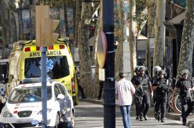 POLÍCIA CATALÃ CONFIRMA UMA DETENÇÃO APÓS ATAQUE EM BARCELONA