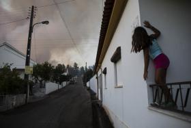 INCÊNDIOS DE MAÇÃO E VILA NOVA PAIVA E PAIVA EM FASE DE RESOLUÇÃO — ANPC