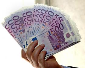 PAGAMENTOS EM DINHEIRO VIVO SÓ ATÉ 3.000 EUROS A PARTIR DE 4.ª FEIRA