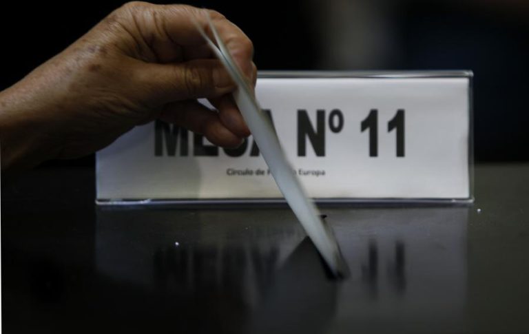 CNE PEDE CONTENÇÃO A CANDIDATOS E COMUNICAÇÃO SOCIAL NO DOMINGO, NAS ELEIÇÕES AUTÁRQUICAS
