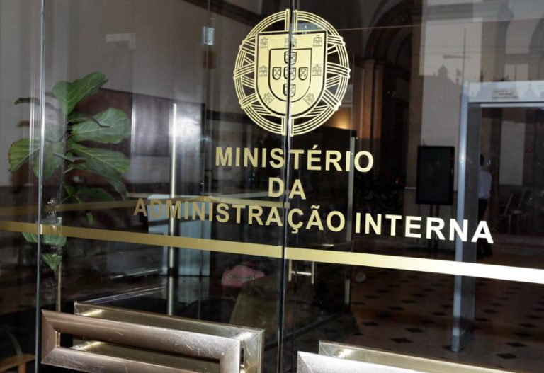 INCÊNDIOS: TRINTA ANGARIAÇÕES DE FUNDOS AUTORIZADAS, TODAS COMUNICARAM VALORES – GOVERNO