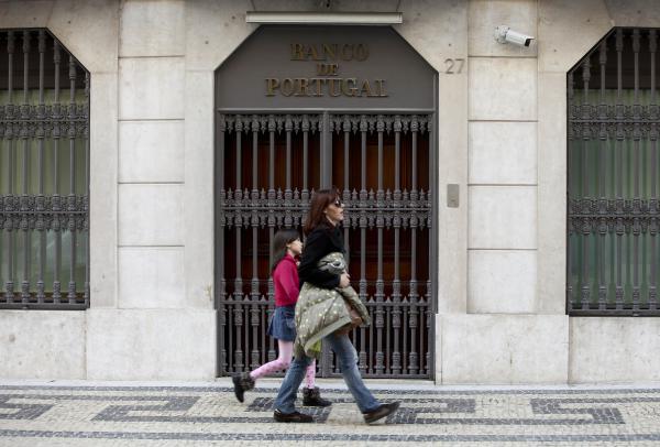 BANCO DE PORTUGAL DIZ QUE AÇÃO DO BCP NÃO PÕE EM CAUSA PROCESSO DE VENDA DO NOVO BANCO