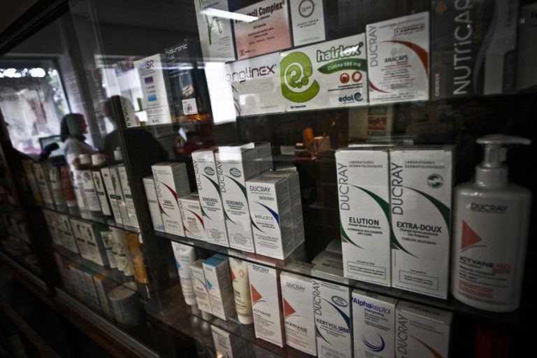 900 CONTENTORES DE MEDICAMENTOS SEM AUTORIZAÇÃO PARA ENTRAR NA VANEZUELA